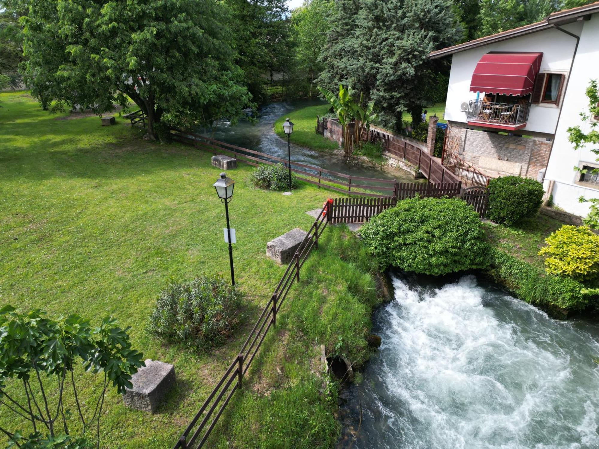 Villa Vitti'S - Verona Est Camping San Martino Buon Albergo Eksteriør billede