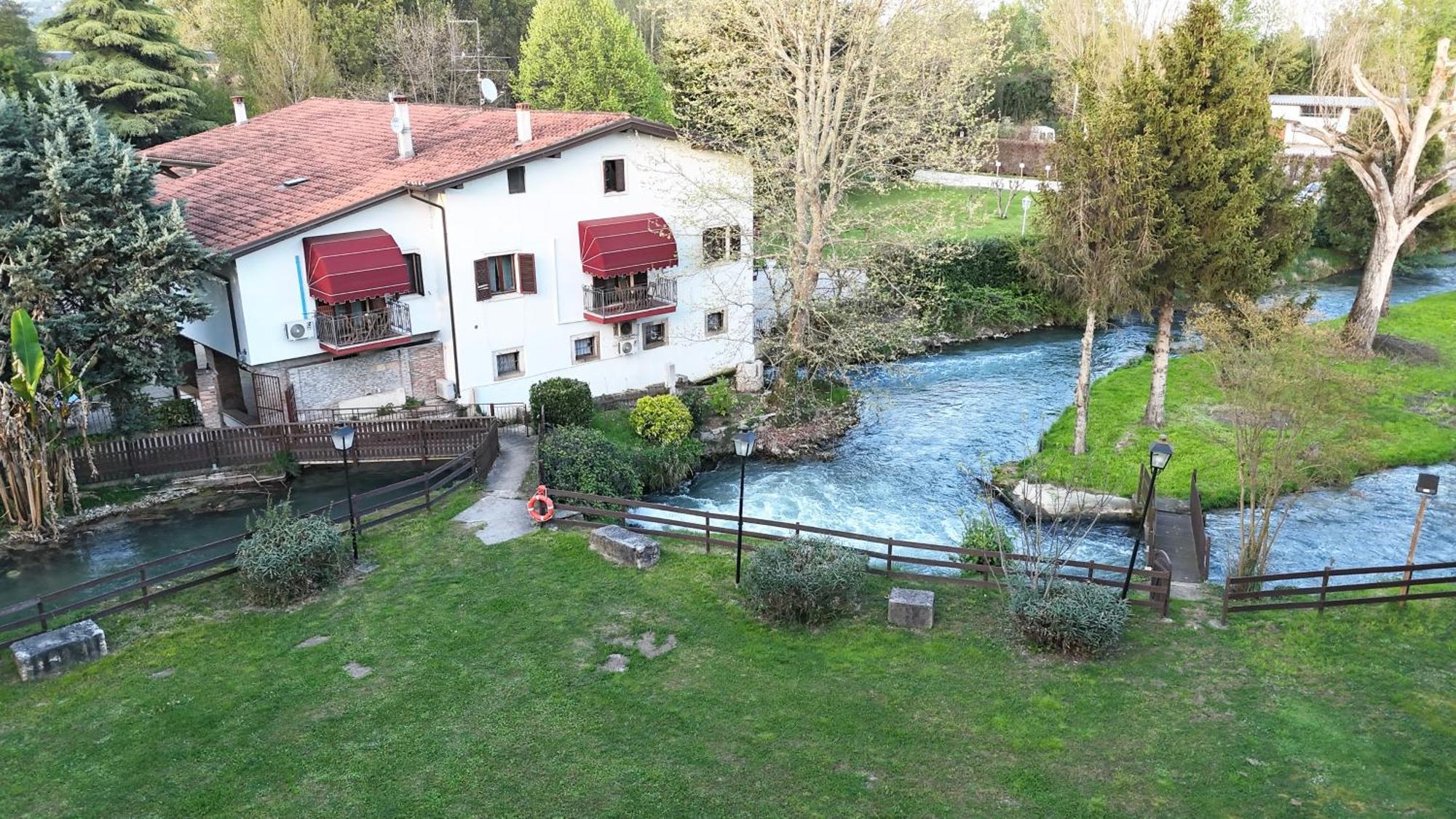 Villa Vitti'S - Verona Est Camping San Martino Buon Albergo Eksteriør billede