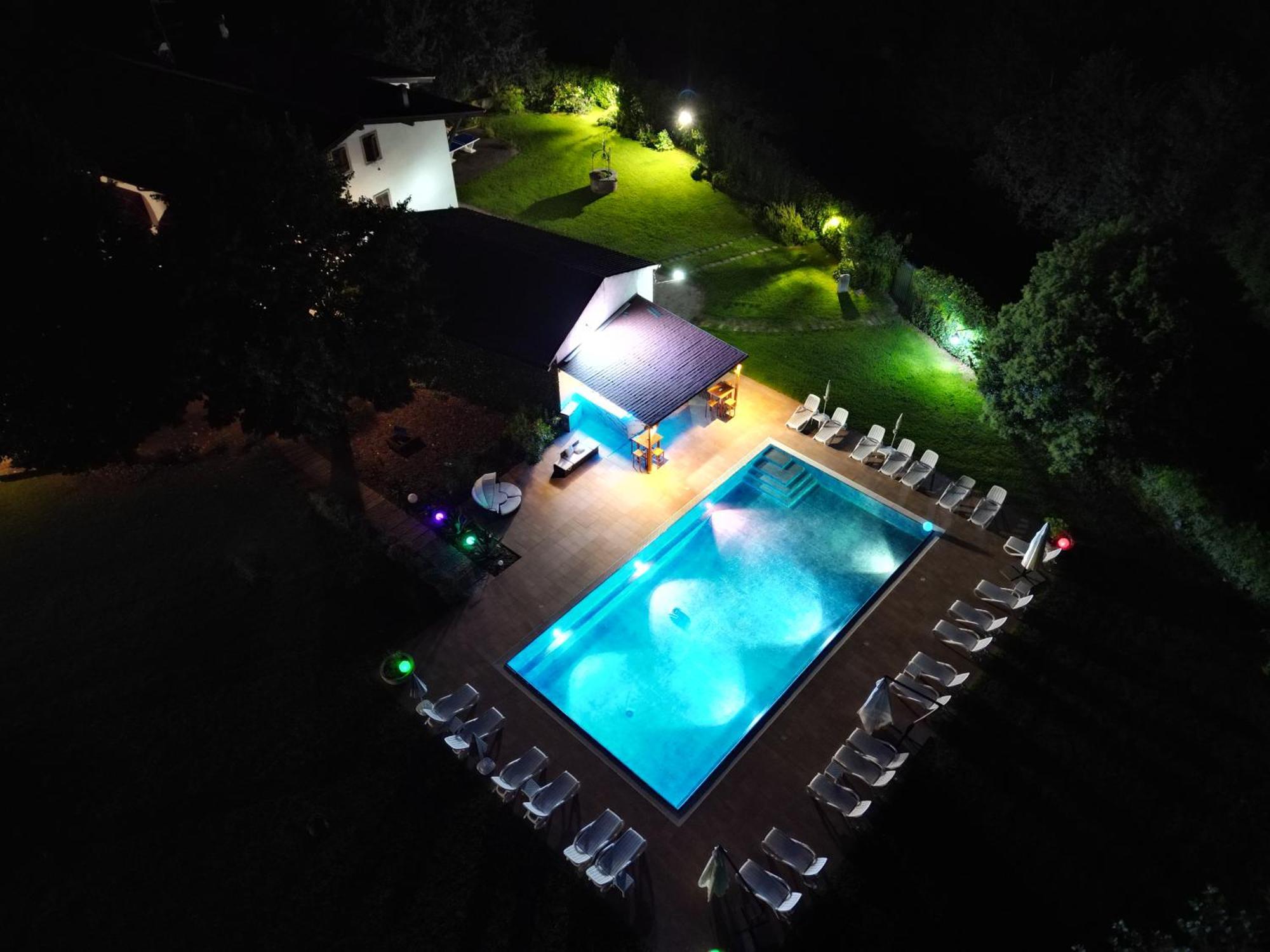 Villa Vitti'S - Verona Est Camping San Martino Buon Albergo Eksteriør billede