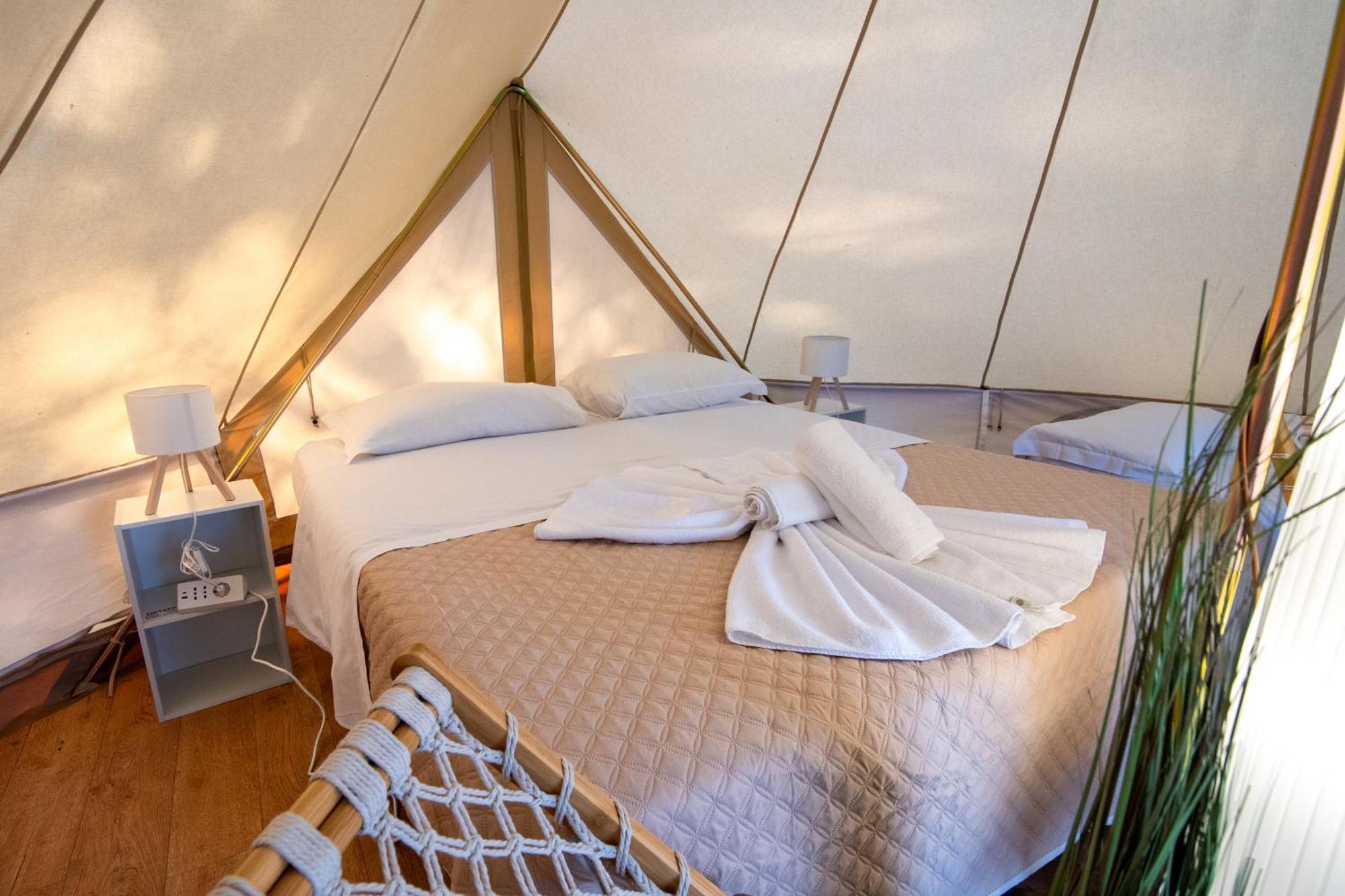 Villa Vitti'S - Verona Est Camping San Martino Buon Albergo Eksteriør billede